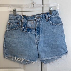 Vintage Levis size 6M